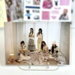 Офіційне фото ILLIT – MAMIHLAPINATAPAI Official Weverse Shop